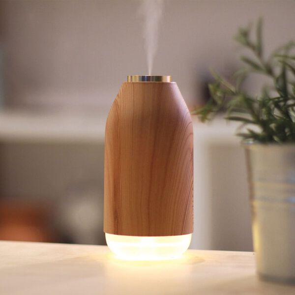 Livoo Diffusor f&uuml;r &Auml;therische &Ouml;le 270 ml USB-Anschluss