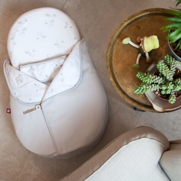 RED CASTLE Babydecke Cocoonacover 2.5 Tog Wolkenmuster