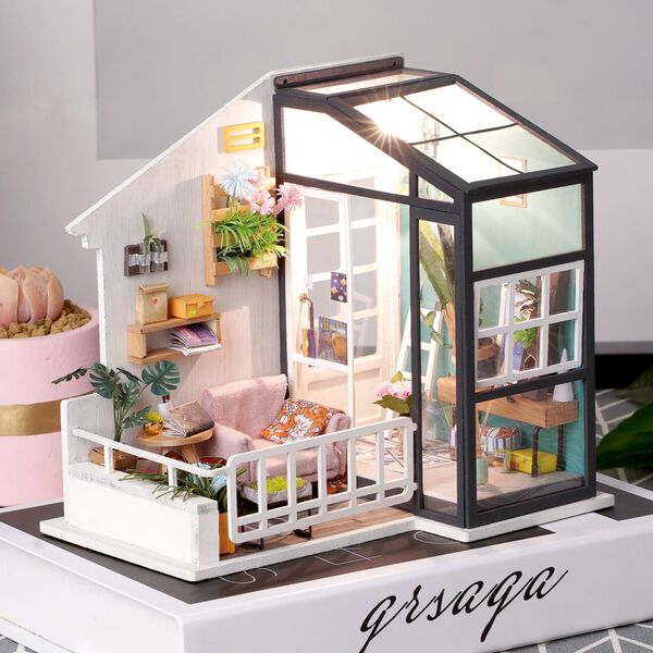 Robotime Miniatur Bausatz Balcony Daydreaming mit LED-Beleuchtung