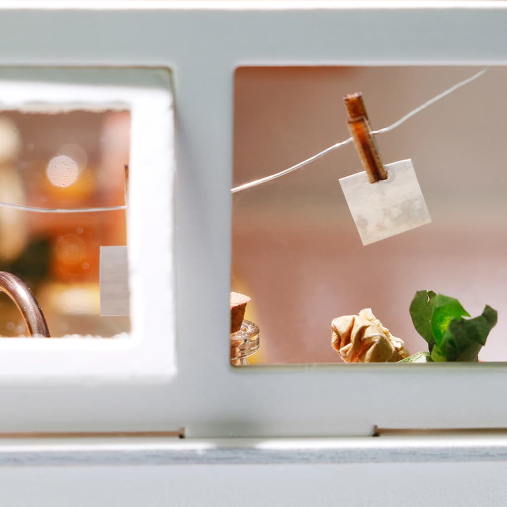 Robotime Miniatur Modellbausatz Jason´s Kitchen mit LED-Beleuchtung